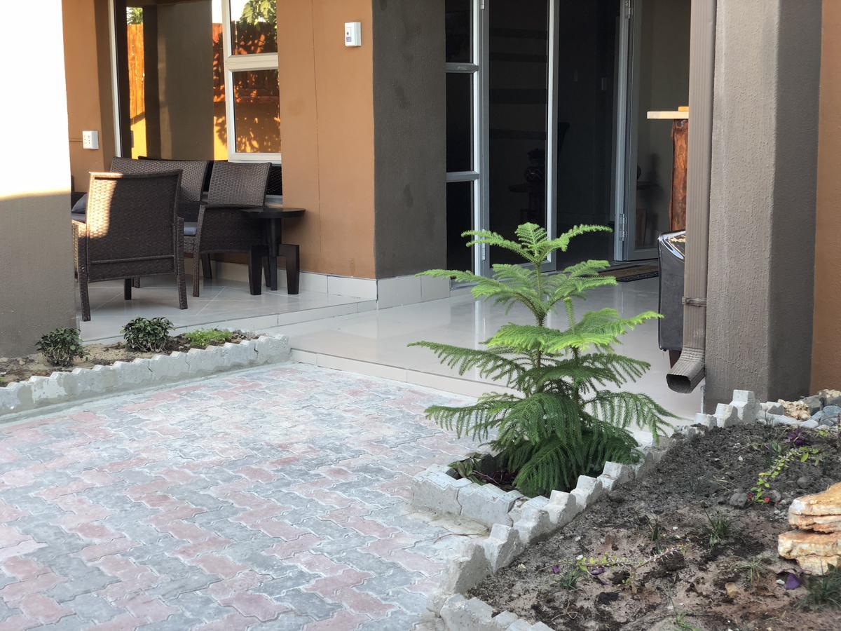 City Lodge Etosha Omuthiya Dış mekan fotoğraf